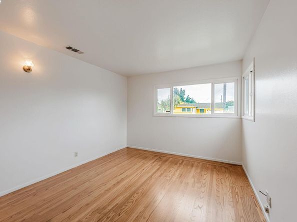 1315 Mersey Ave, San Leandro CA 94579