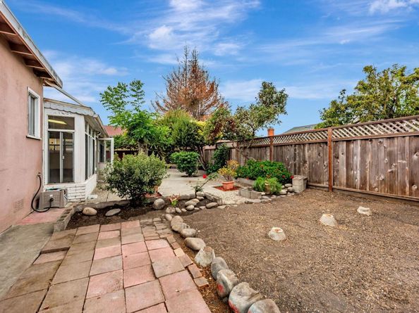 1315 Mersey Ave, San Leandro CA 94579
