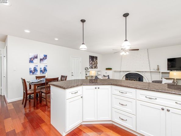 7867 Fairoaks Dr, Pleasanton CA 94588