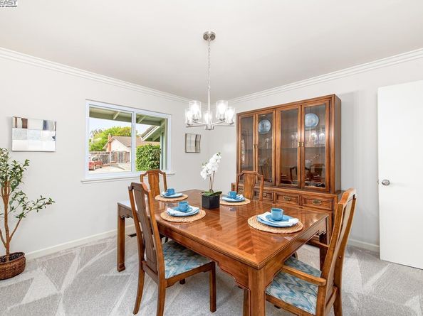 7867 Fairoaks Dr, Pleasanton CA 94588