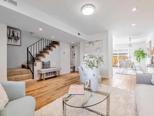 2474 Fairway Dr, San Leandro CA 94577