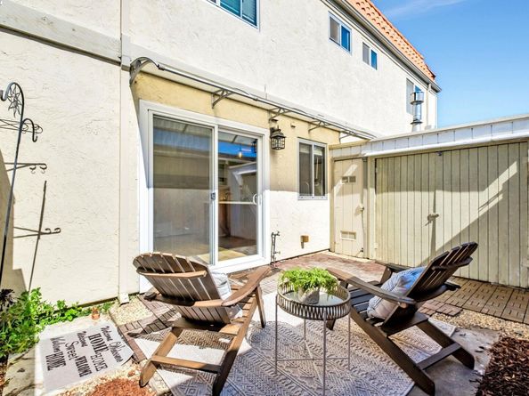 2474 Fairway Dr, San Leandro CA 94577