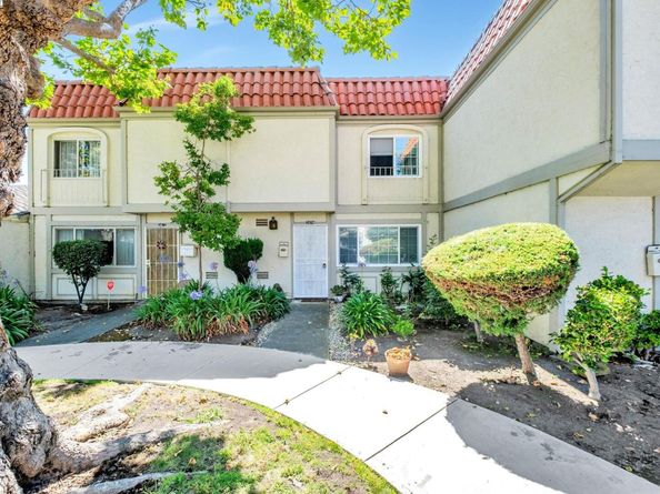 2474 Fairway Dr, San Leandro CA 94577