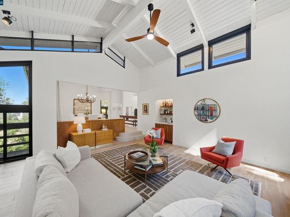 4161 Coralee Ln, Lafayette CA 94549