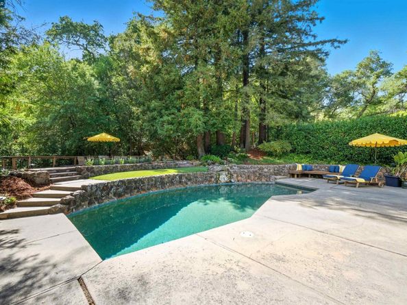 4161 Coralee Ln, Lafayette CA 94549