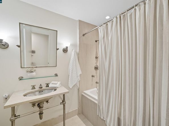 4161 Coralee Ln, Lafayette CA 94549