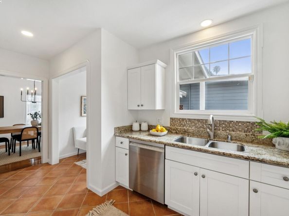 3764 35TH Avenue, Oakland CA 94619