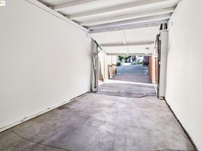 5361 Thomas Ave, Oakland CA 94618