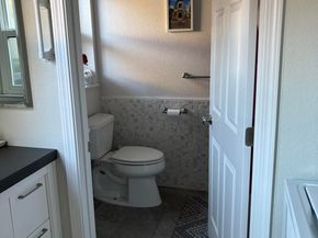 21109 Gary Dr 206, Hayward CA 94546