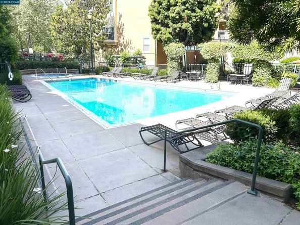 1310 Saddle Rack St 352, San Jose CA 95126