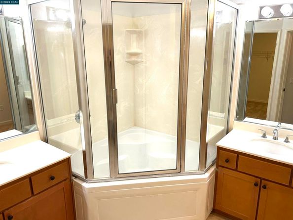 1310 Saddle Rack St 352, San Jose CA 95126