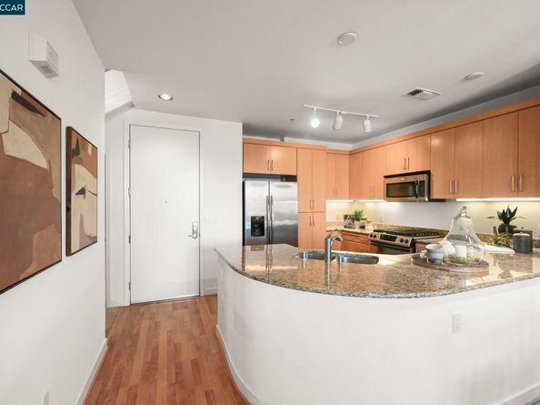 5501 De Marcus Blvd 401, Dublin CA 94568