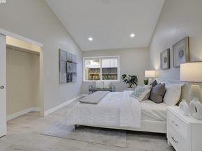 6140 Mayhews Landing Rd, Newark CA 94560