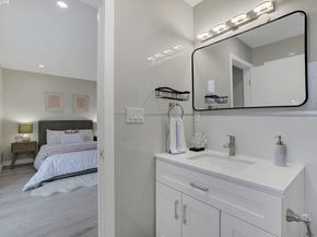 6140 Mayhews Landing Rd, Newark CA 94560