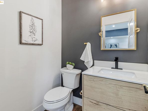 5614 Dover St, Oakland CA 94609