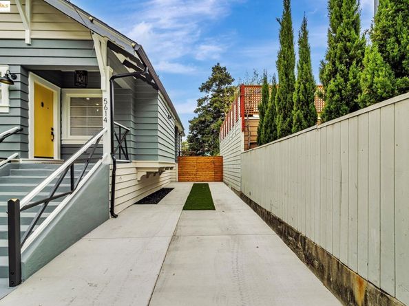 5614 Dover St, Oakland CA 94609