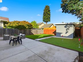 5614 Dover St, Oakland CA 94609