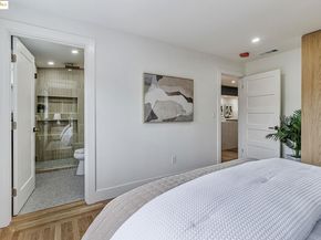 5614 Dover St, Oakland CA 94609