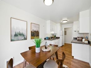 398 Adams St 304, Oakland CA 94610