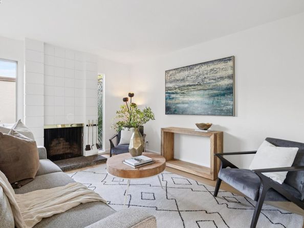 3032 Linda Vista, Alameda CA 94502