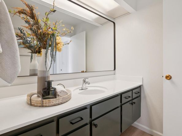 3032 Linda Vista, Alameda CA 94502