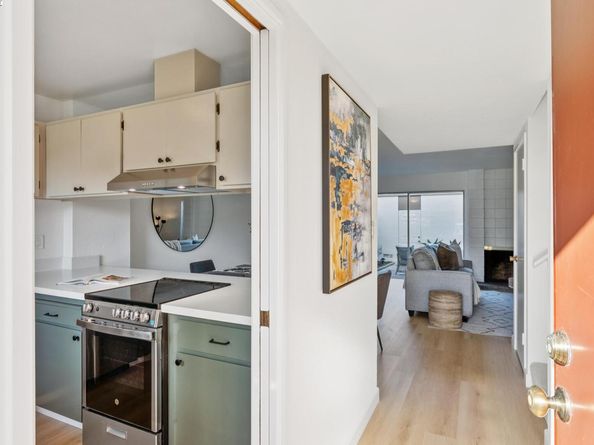 3032 Linda Vista, Alameda CA 94502