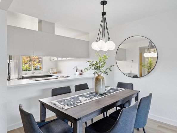 3032 Linda Vista, Alameda CA 94502