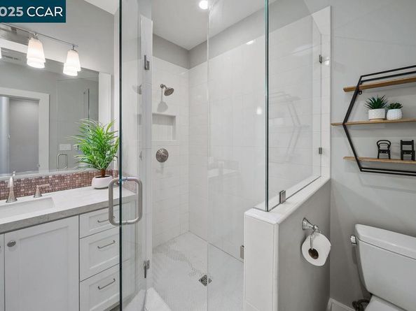 100 Alderwood Rd, Walnut Creek CA 94598