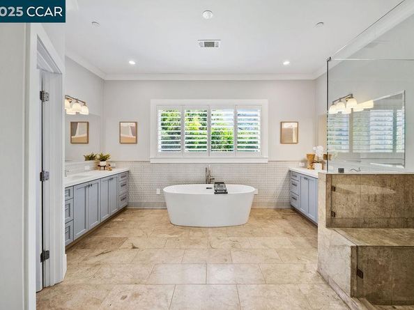 100 Alderwood Rd, Walnut Creek CA 94598