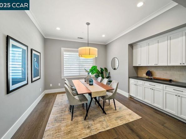 100 Alderwood Rd, Walnut Creek CA 94598