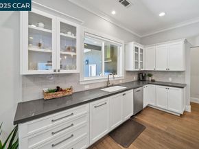 100 Alderwood Rd, Walnut Creek CA 94598