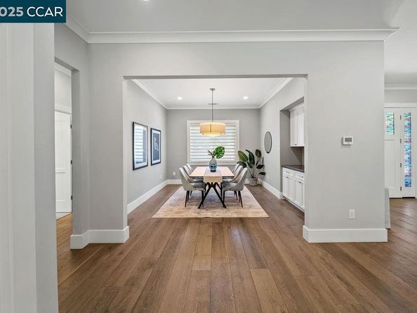 100 Alderwood Rd, Walnut Creek CA 94598