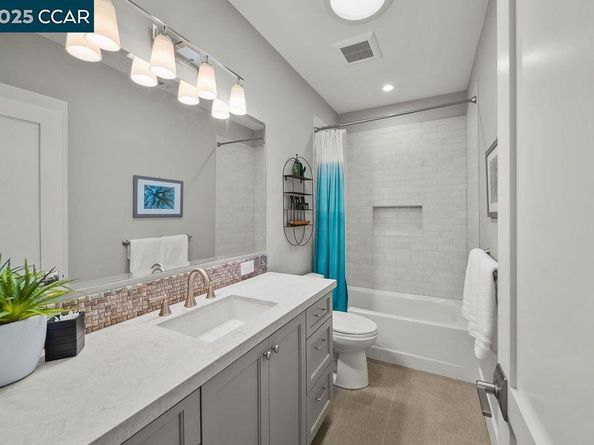 100 Alderwood Rd, Walnut Creek CA 94598