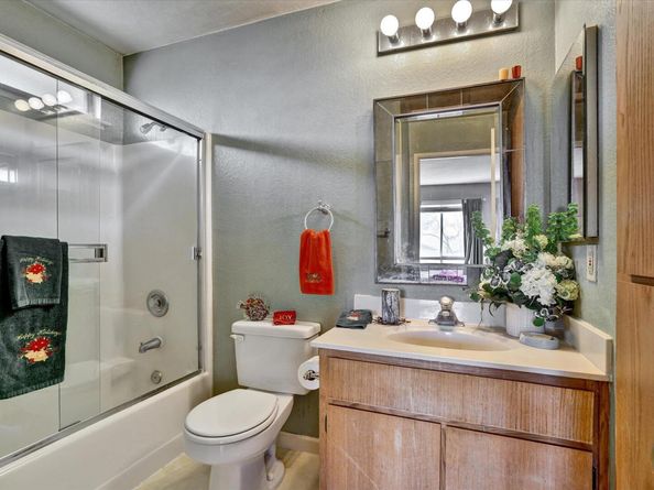 1446 Chateau Cmn 208, Livermore CA 94550