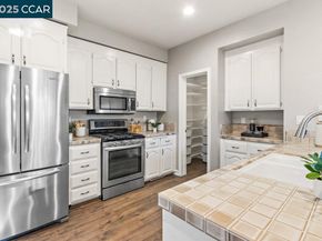 35 Jalalon Pl, Clayton CA 94517