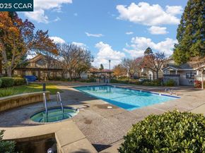 35 Jalalon Pl, Clayton CA 94517