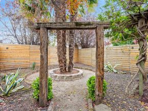 857 Athens Ave, Oakland CA 94607