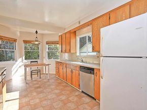 181 E Lewelling Blvd, San Lorenzo CA 94580