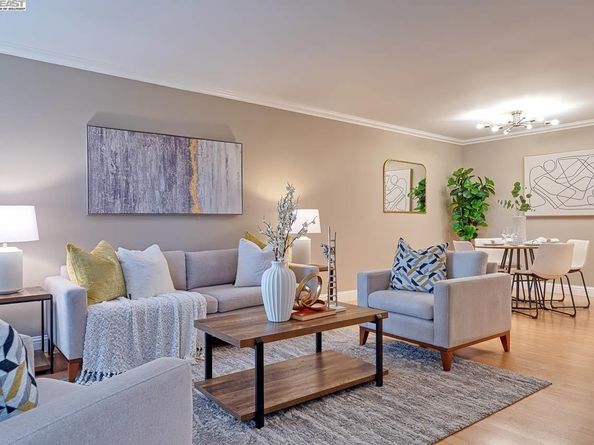 1131 Compass Ln 108, Foster City CA 94404