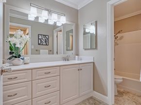 1131 Compass Ln 108, Foster City CA 94404