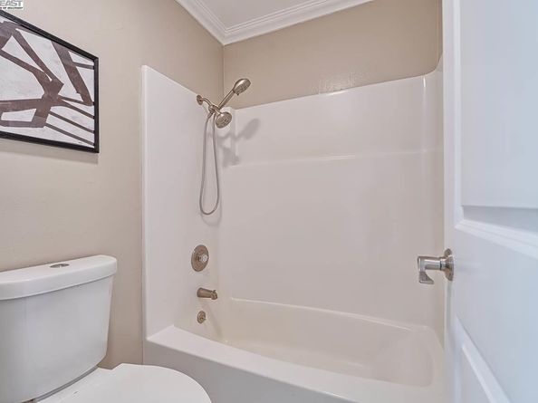 1131 Compass Ln 108, Foster City CA 94404