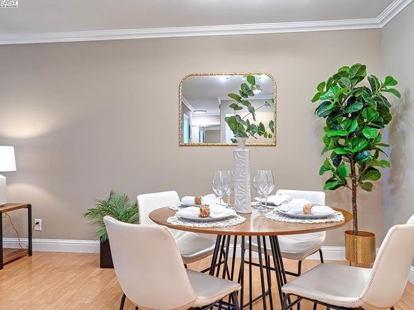 1131 Compass Ln 108, Foster City CA 94404