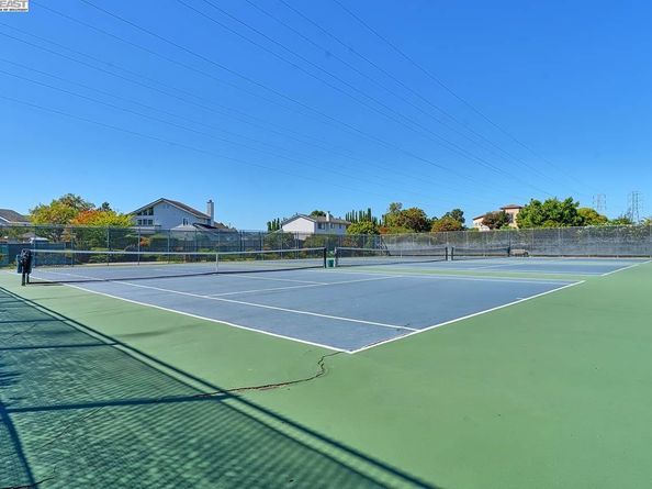 1131 Compass Ln 108, Foster City CA 94404