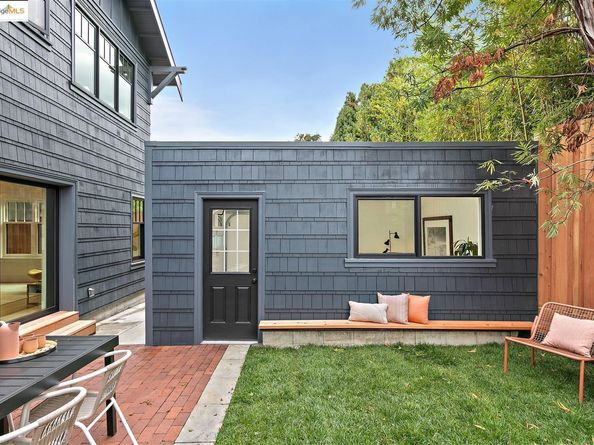 5347 James Ave, Oakland CA 94618