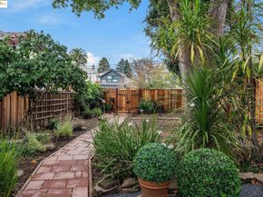 2222 Carleton St, Berkeley CA 94704