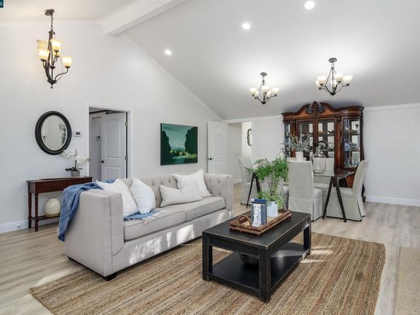 4398 N Canoe Birch Ct., Concord CA 94521