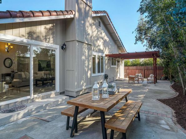 4398 N Canoe Birch Ct., Concord CA 94521