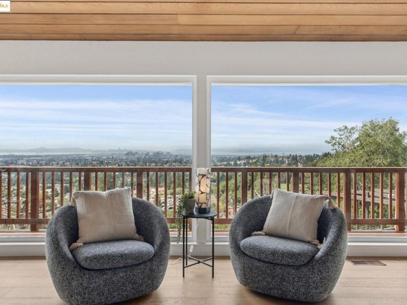 37 Coolidge Ter, Oakland CA 94602