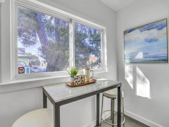 4536 West St, Oakland CA 94608