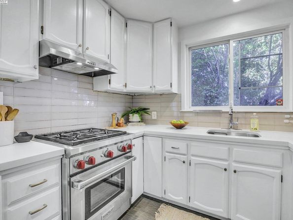 4536 West St, Oakland CA 94608